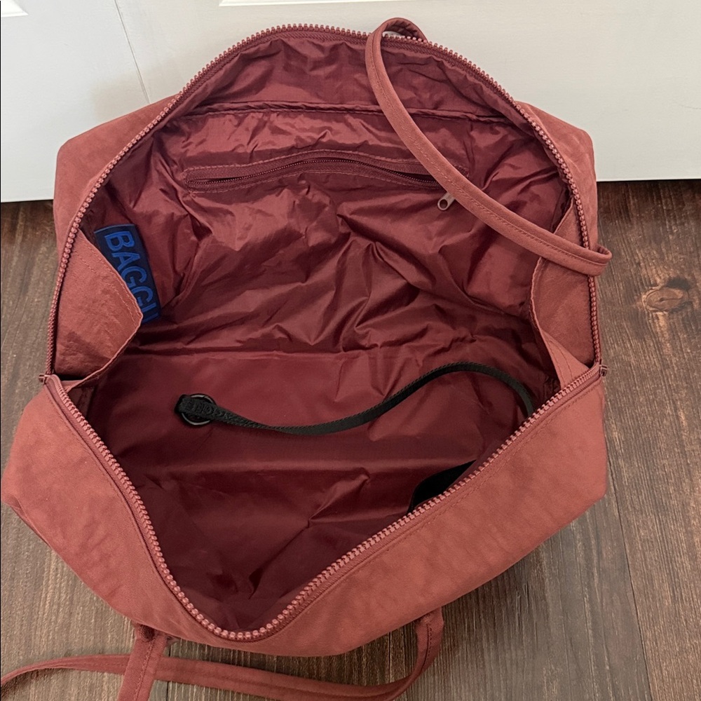 Baggu Medium Bowler Bag Mahogany - Picture 4 of 5